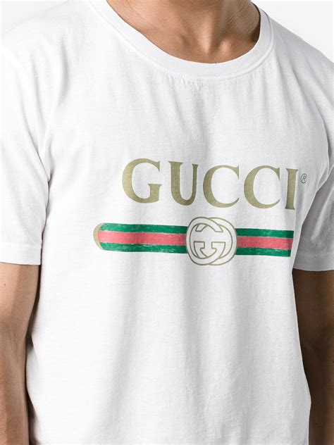 fake logo gucci t shirt